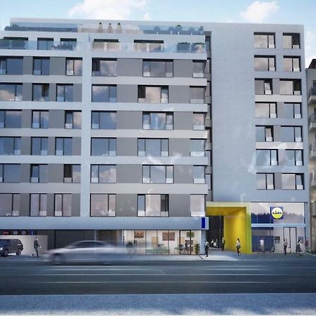 Free Parking In Garage Karolina Plazza, New Cosy Studio With All You Need Praha Bagian luar foto